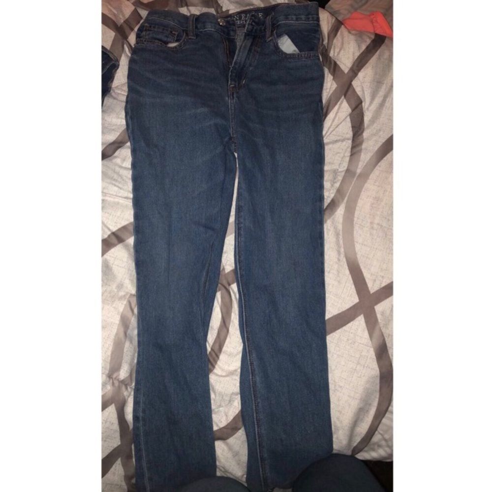 American Eagle Mom Jeans